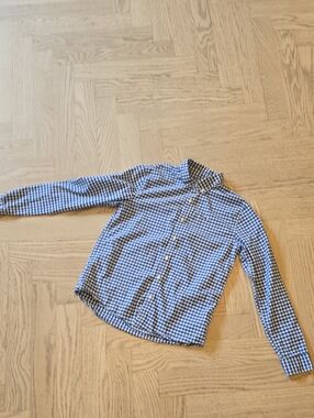 Boys 16 Large Vineyard Vines Performance Button-Down Shirt
